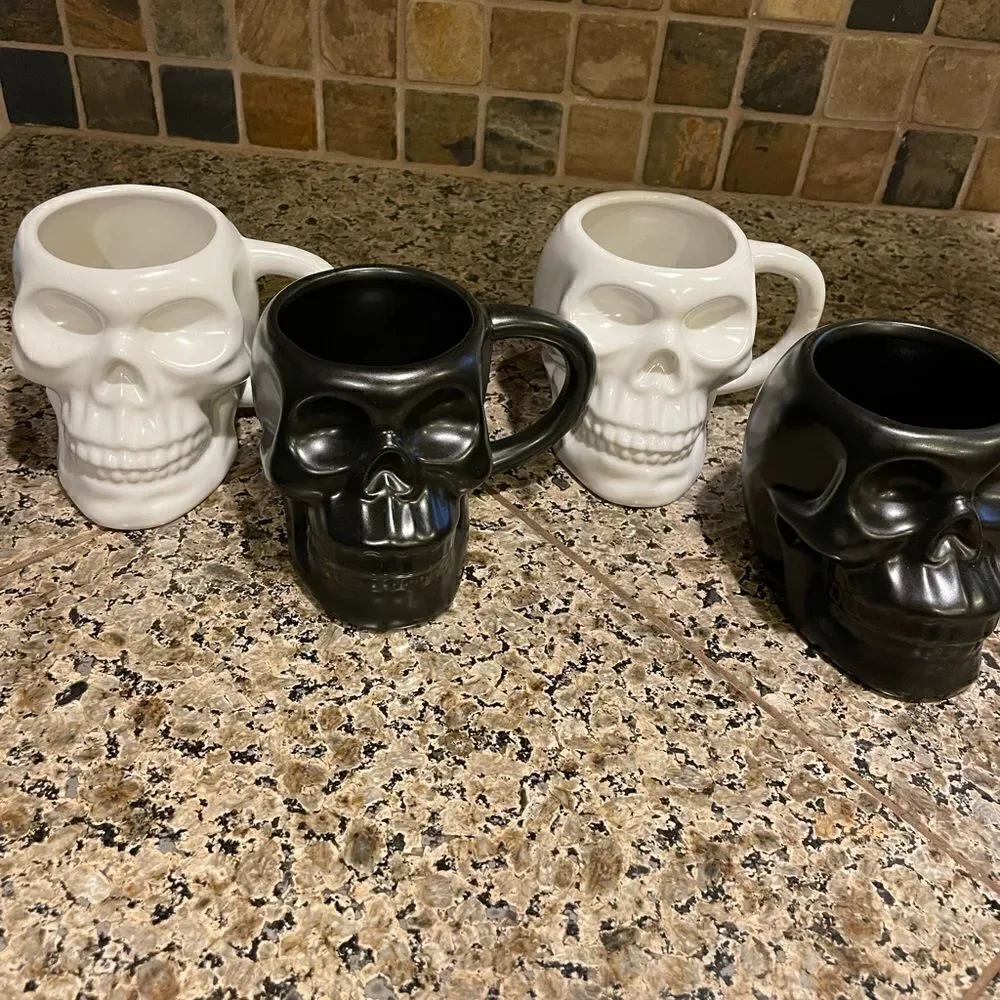 Hyde and EEK Stoneware Skull Mugs  Set of 4 with 3 Shot Glasses